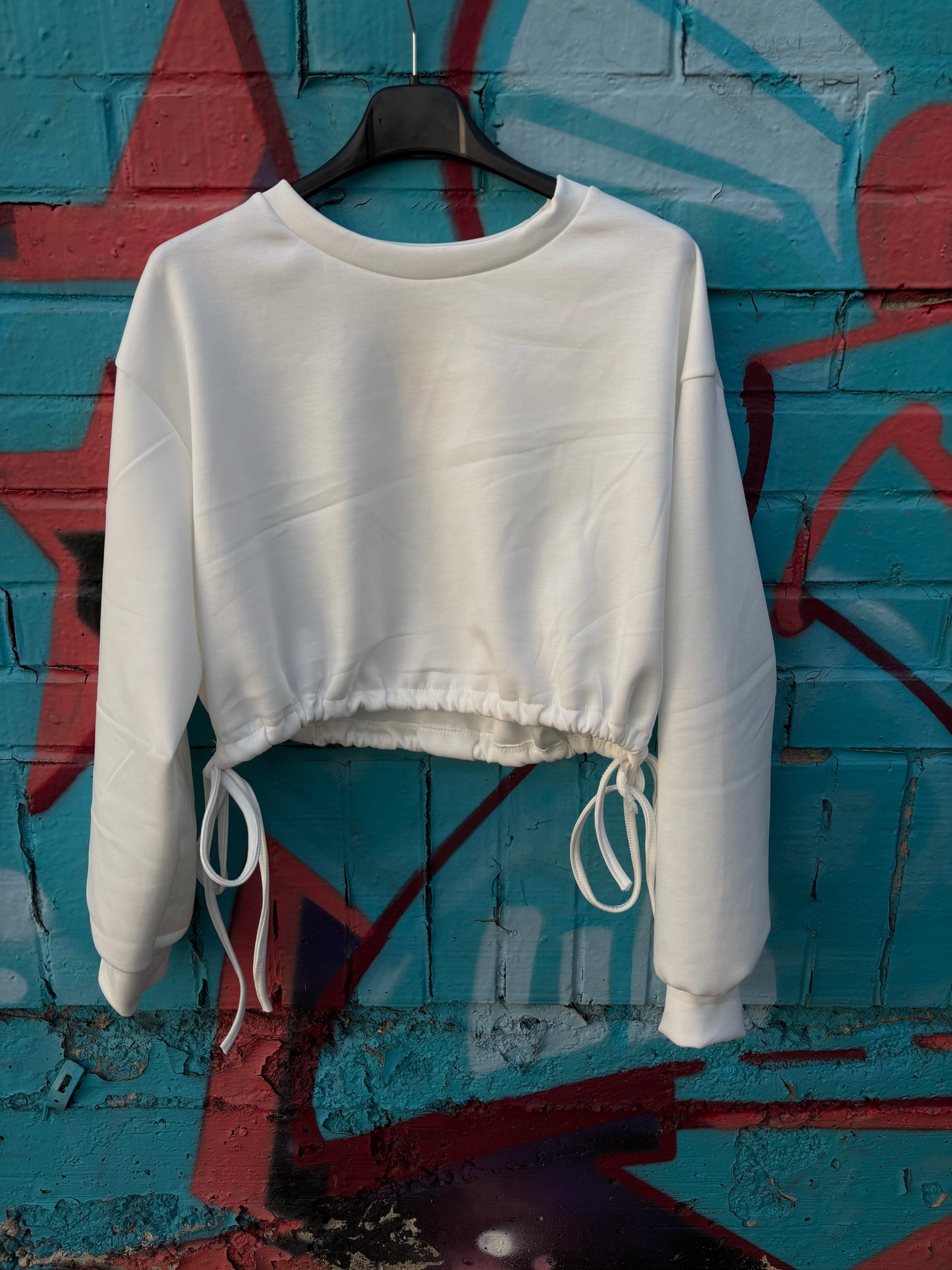 FELPA CROP CON LACCI